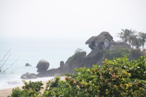 ⊙ Parque Tayrona - playa Los Naranjos